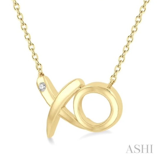 Gold Vermeil X & O Diamond Fashion Pendant