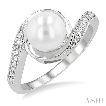 Silver Pearl Diamond Ring