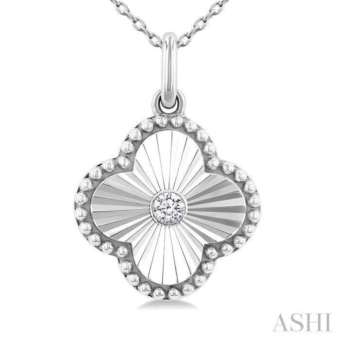 Silver Clover Fluted Medallion Petite Diamond Fashion Pendant