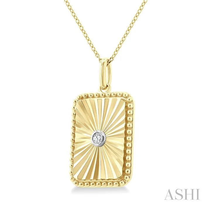 Gold Vermeil Rectangular Shape Fluted Medallion Diamond Pendant
