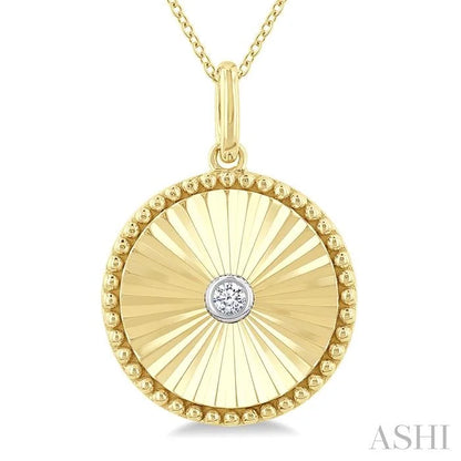 Gold Vermeil Round Shape Fluted Medallion Diamond Pendant