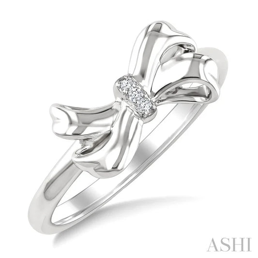 Silver Bow Diamond Fashion Ring