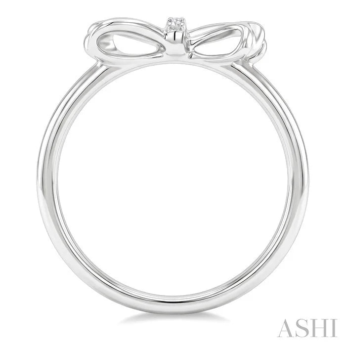 Silver Bow Diamond Fashion Ring