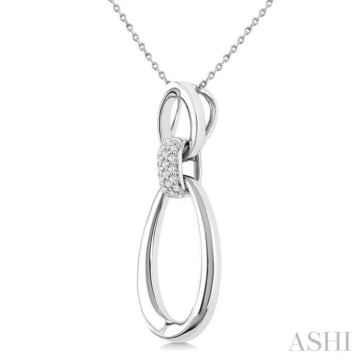 Silver Bold Oval Link Diamond Pendant