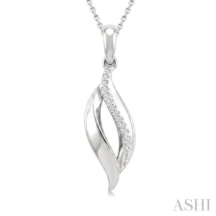 Silver Twisted Diamond Fashion Pendant