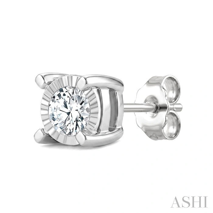 Silver Miracle Plate Diamond Fashion Stud Earrings