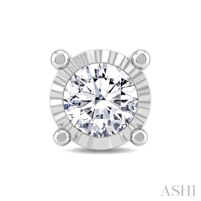 Silver Miracle Plate Diamond Fashion Stud Earrings