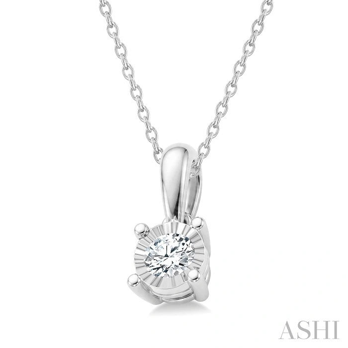 Silver Miracle Plate Diamond Fashion Solitaire Pendant