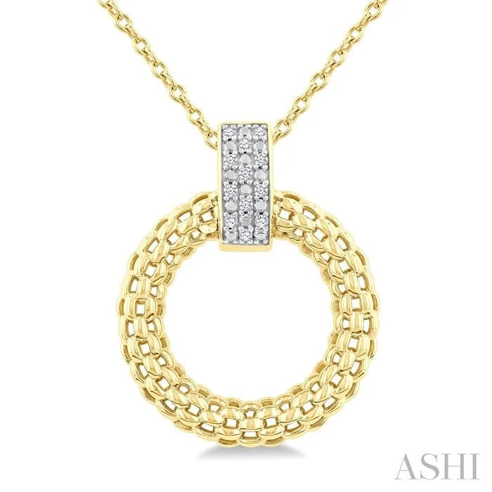 Gold Vermeil Bold Circle Diamond Pendant