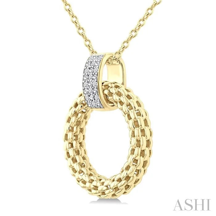 Gold Vermeil Bold Circle Diamond Pendant