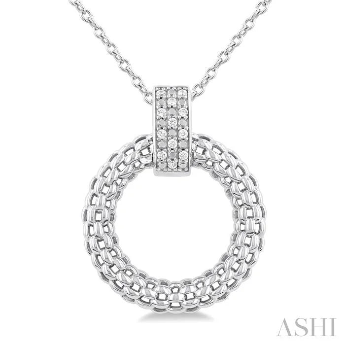 Silver Bold Circle Diamond Pendant