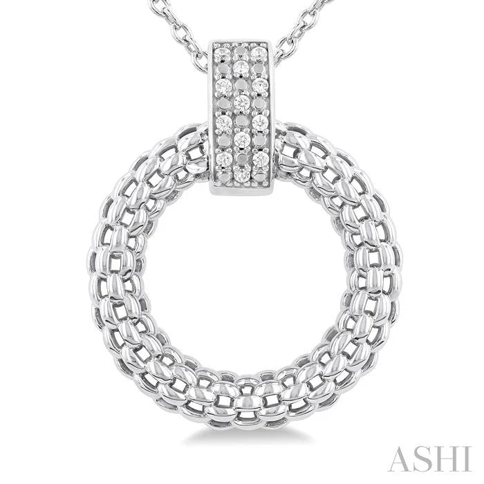 Silver Bold Circle Diamond Pendant