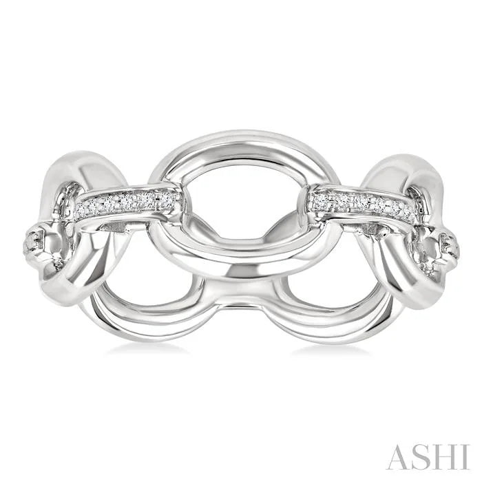 Silver Bold Oval Shape Link Diamond Ring