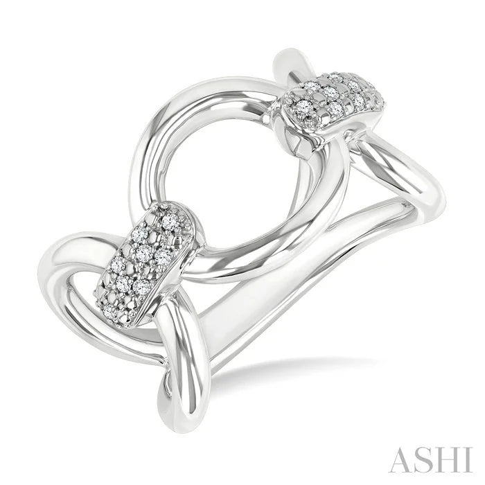 Silver Bold Oval Shape Link Diamond Ring