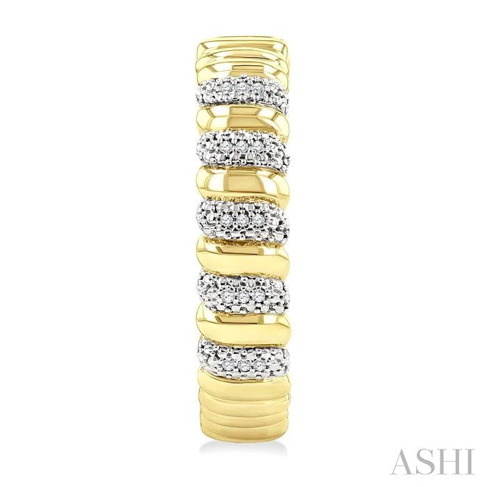Gold Vermeil Bold Ribbed Diamond Fashion Hoop Earrings