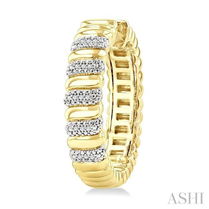 Gold Vermeil Bold Ribbed Diamond Fashion Hoop Earrings