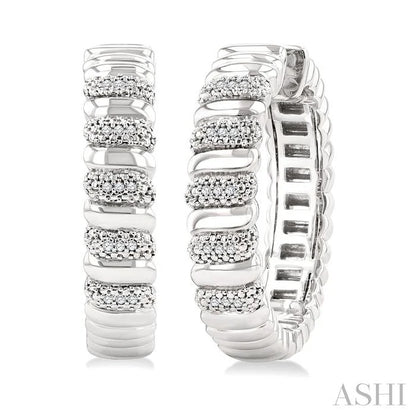 Silver Bold Ribbed Diamond Hoop Fashion Earrings