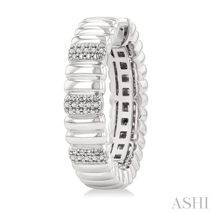 Silver Bold Ribbed Diamond Hoop Earrings