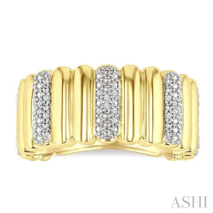 Gold Vermeil Bold Ribbed Diamond Wide Band