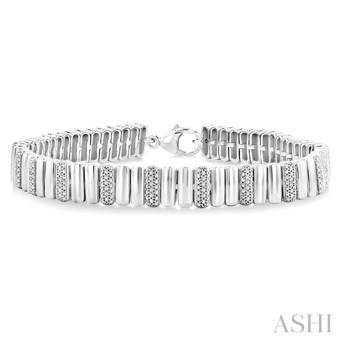 Silver Bold Ribbed Diamond Fashion Bracelet