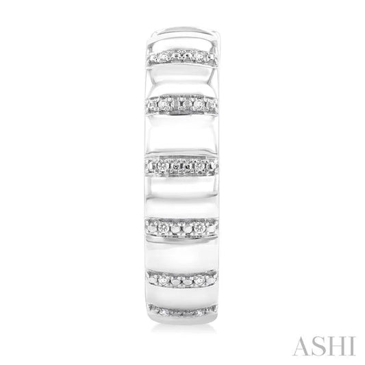 Silver Bold Ribbed Diamond Fashion Hoop Earrings