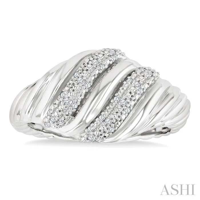 Silver Bold Ribbed Diamond Fashion Band