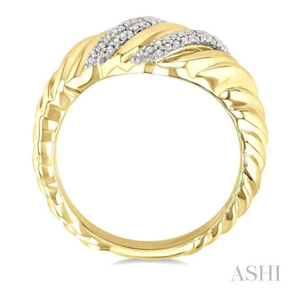 Gold Vermeil Bold Ribbed Diamond Fashion Band