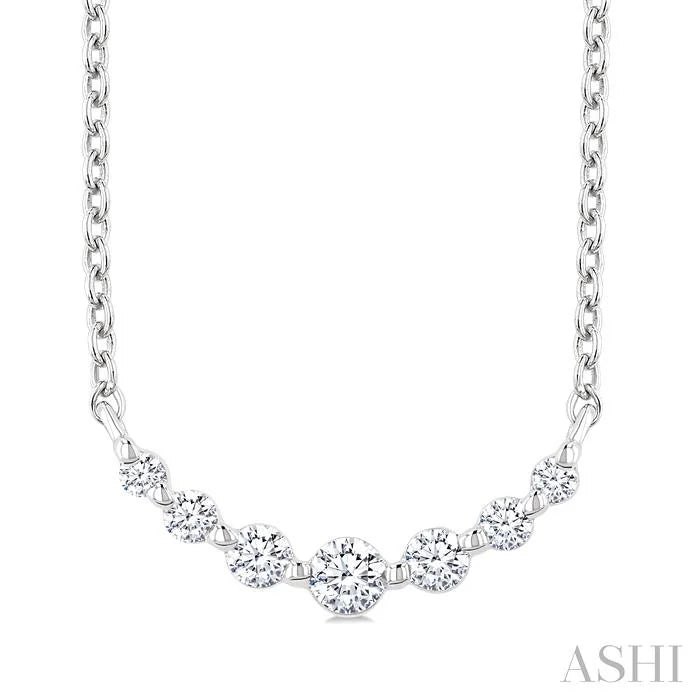 Silver Graduated Petite Diamond Fashion Smile Necklace
