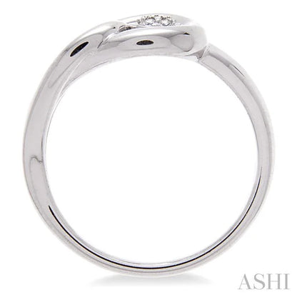 Silver Round Shape Diamond Ring