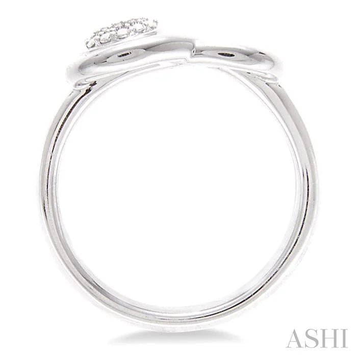 Silver Round Shape Diamond Ring