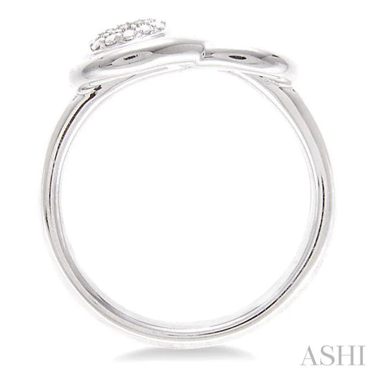 Silver Round Shape Diamond Ring