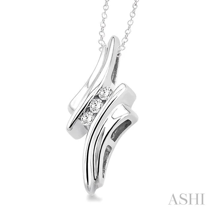 Silver 3 Stone Diamond Fashion Pendant