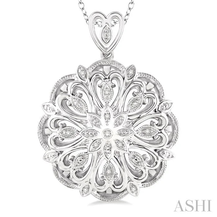Silver Snowflake Diamond Fashion Pendant