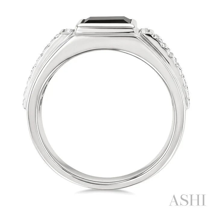 Silver Princess Shape Men'S Onyx Diamond Ring