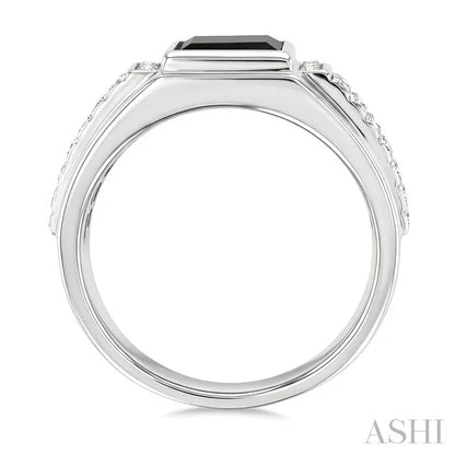 Silver Princess Shape Men'S Onyx Diamond Ring