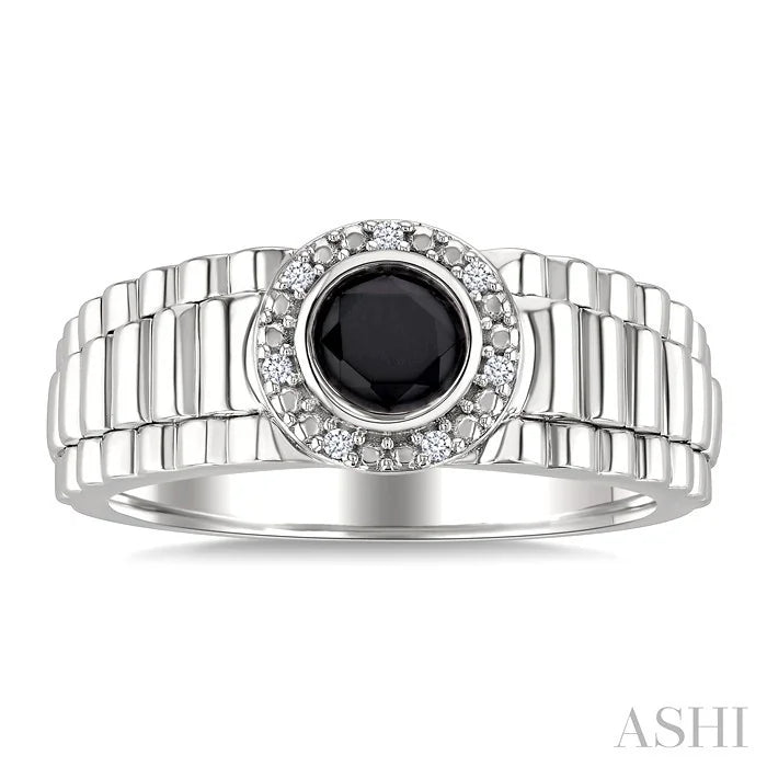Silver Round Shape Men'S Onyx Diamond Ring