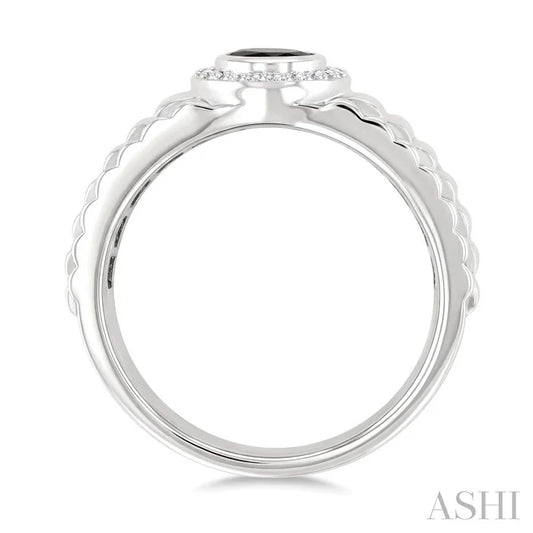 Silver Round Shape Men'S Onyx Diamond Ring
