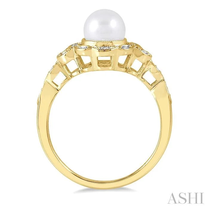 Gold Vermeil Pearl & Diamond Ring