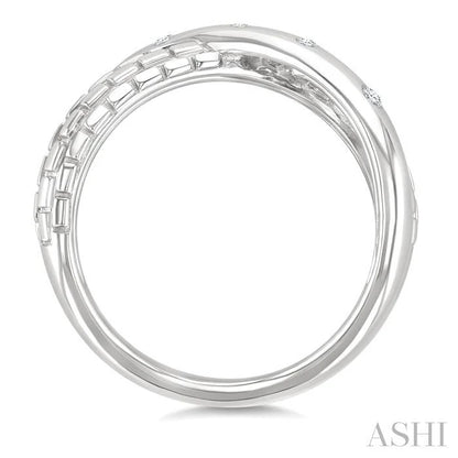 Silver Bold Criss Cross Diamond Ring