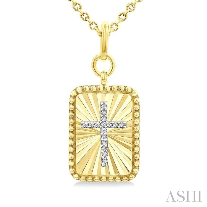 Gold Vermeil Rectangular Shape Fluted Medallion Diamond Pendant
