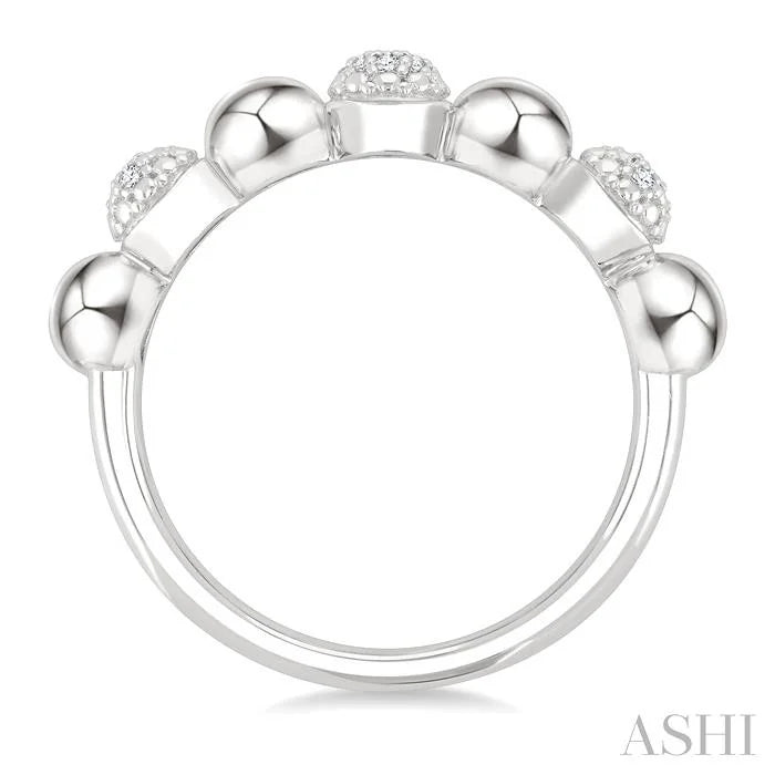 Bead Bijoux Silver Bold Diamond Fashion Ring