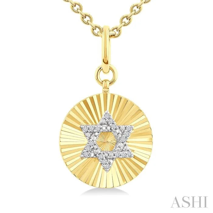Gold Vermeil Circle Star Of David Fluted Medallion Diamond Pendant