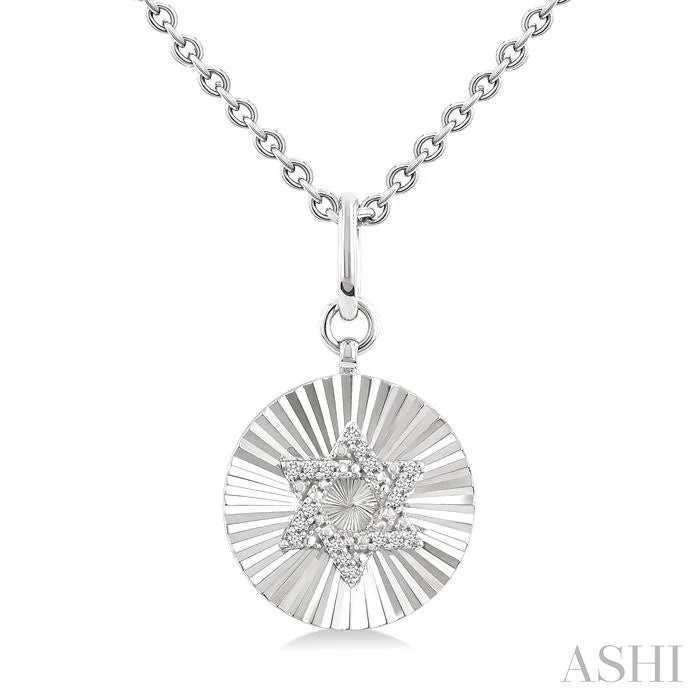 Silver Circle Star Of David Fluted Medallion Diamond Pendant