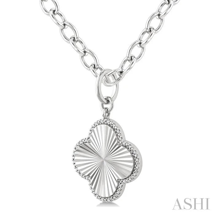 Silver Clover Fluted Medallion Diamond Pendant