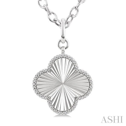 Silver Clover Fluted Medallion Diamond Pendant
