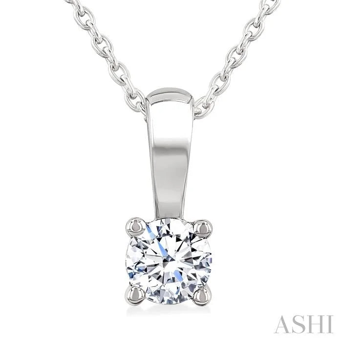 Round Shape Diamond Solitaire Pendant