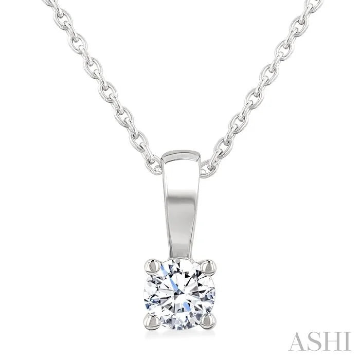 Round Shape Diamond Solitaire Pendant