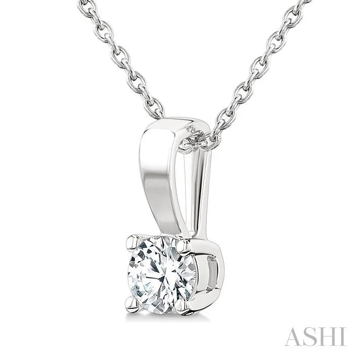 Round Shape Diamond Solitaire Pendant