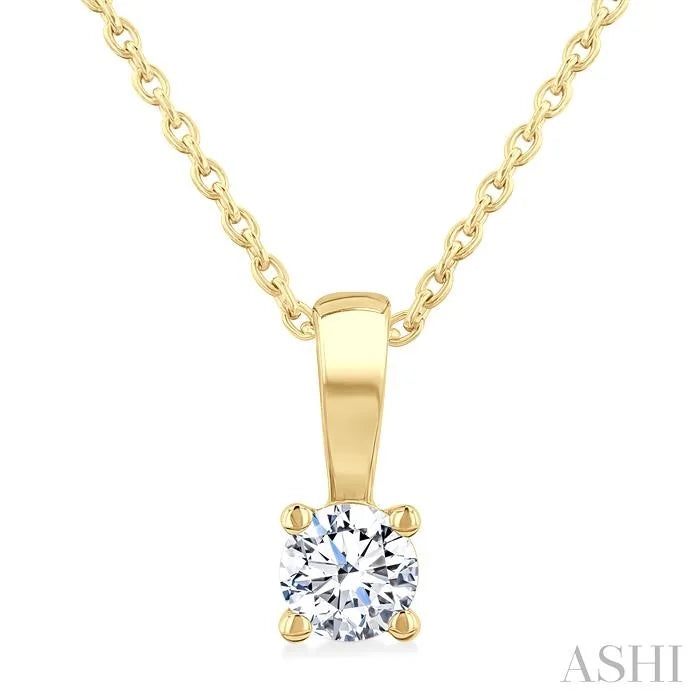Round Shape Diamond Solitaire Pendant