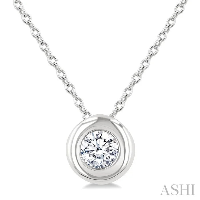 Round Shape Bezel Set Bubble Diamond Pendant